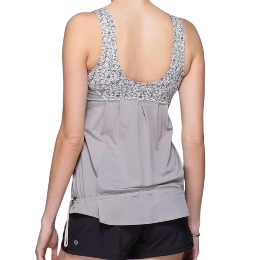 Lululemon Elevate Tank Women 8 Mesh Grey